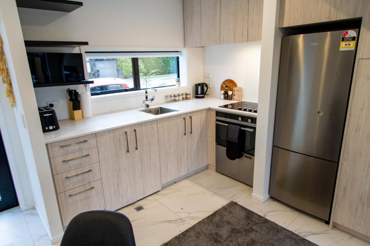 2 Bed Central Addington W/Park Christchurch Bagian luar foto